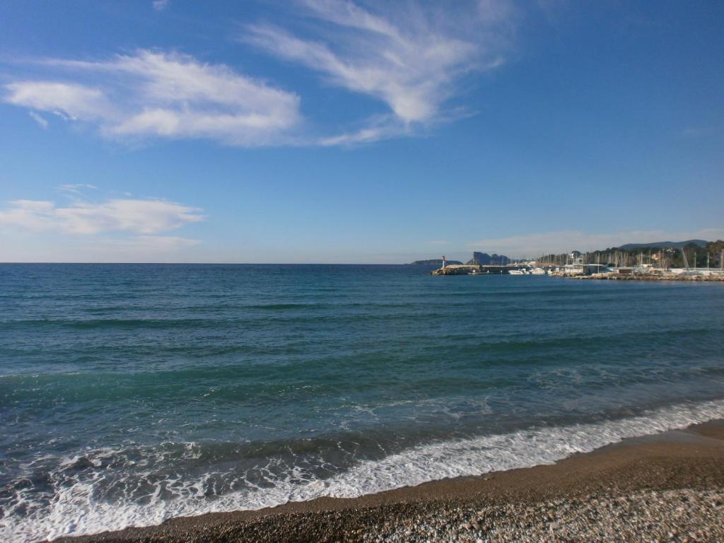 Hotel Chanteplage Saint-Cyr-sur-Mer Exterior foto